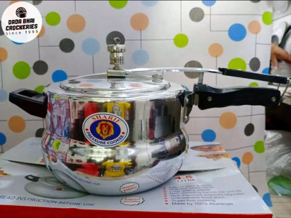 Sharif Pressure Cooker 6.5 Ltr. - Sundori